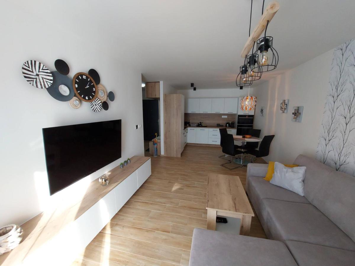 Apartamento Apartman Filip - Pod Lesom Vysoké Tatry Exterior foto